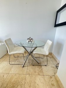 Comprar apartamento en Avenue on Brickell 1050 Tower 1904