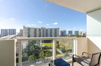 Aluguel de apartamento no Aventura Beach Club 733