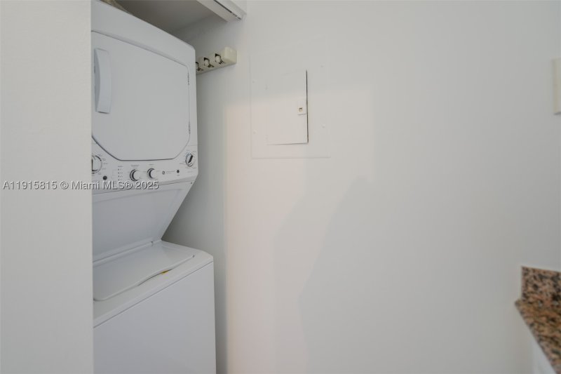 Condo for sale at Grandview 506