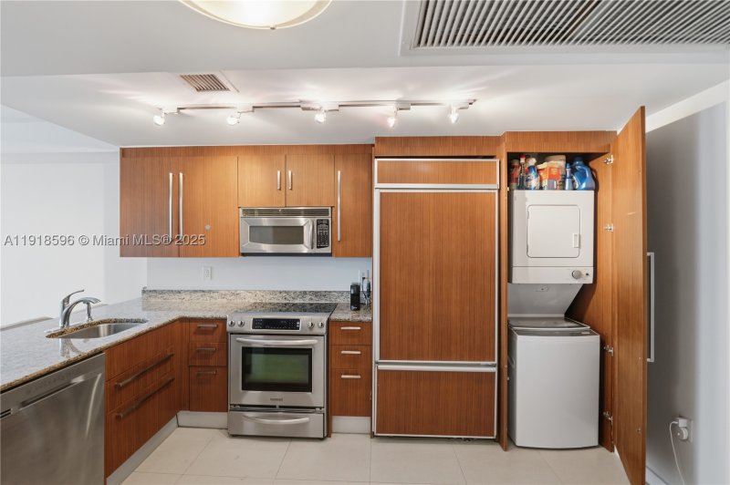 Comprar apartamento en Harbour House 1101