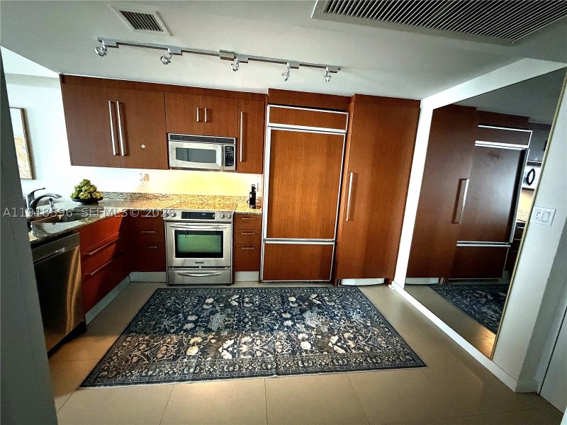 Comprar apartamento en Harbour House 1101