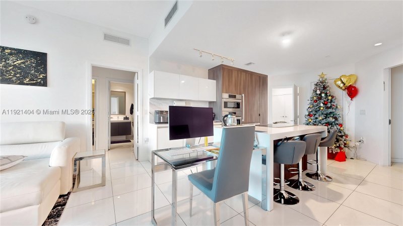 Condo for sale at Paramount Miami WorldCenter 1508
