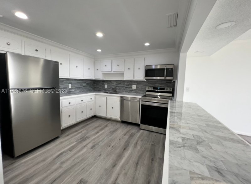 Property photo # 3
