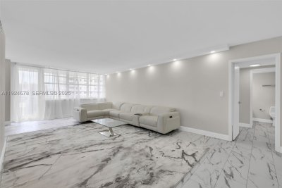 Comprar apartamento en Winston Towers 1415
