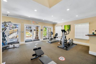 Comprar apartamento en Aventi at Aventura 205