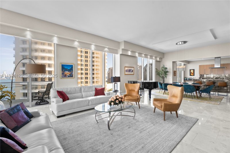 Condo for sale at Asia on Brickell 803