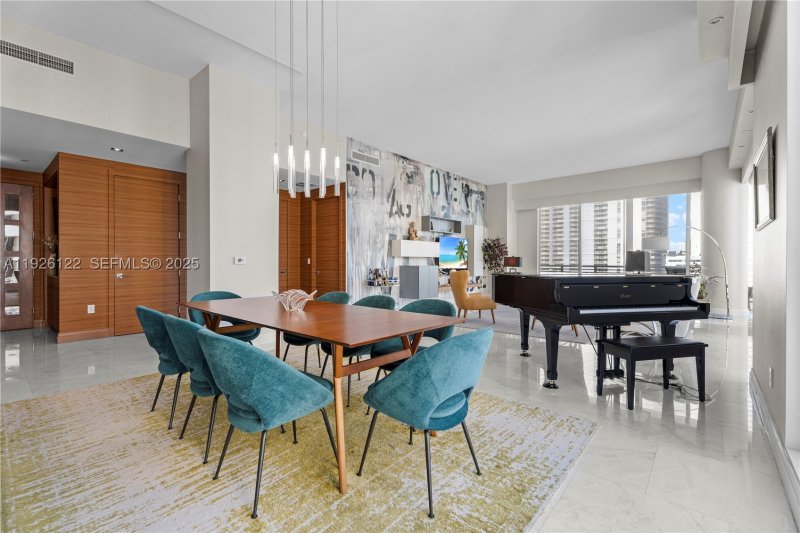 Condo for sale at Asia on Brickell 803