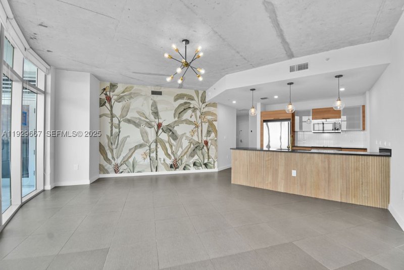 Comprar apartamento en Midtown Miami 4 H2509