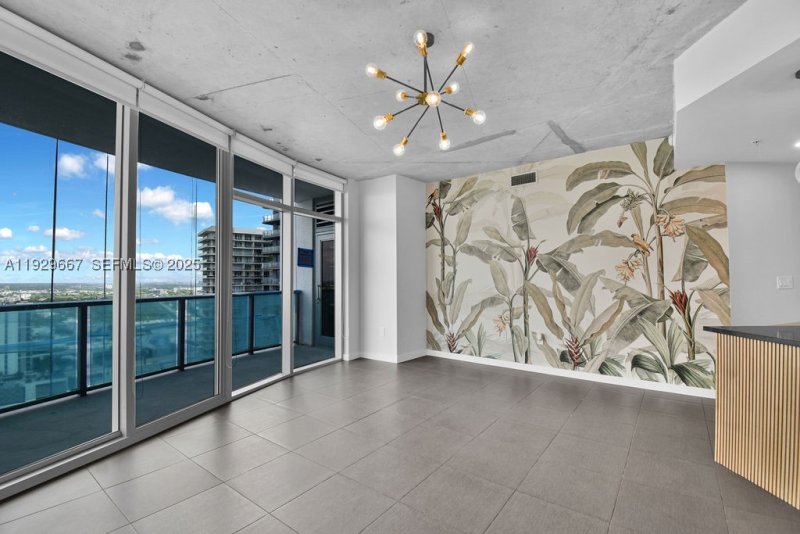 Comprar apartamento en Midtown Miami 4 H2509