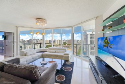 Alquiler de apartamento en La Perla 2407