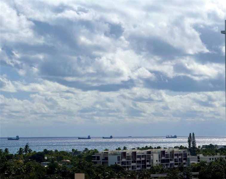 Condo for sale at Coral Ridge Towers North 1117