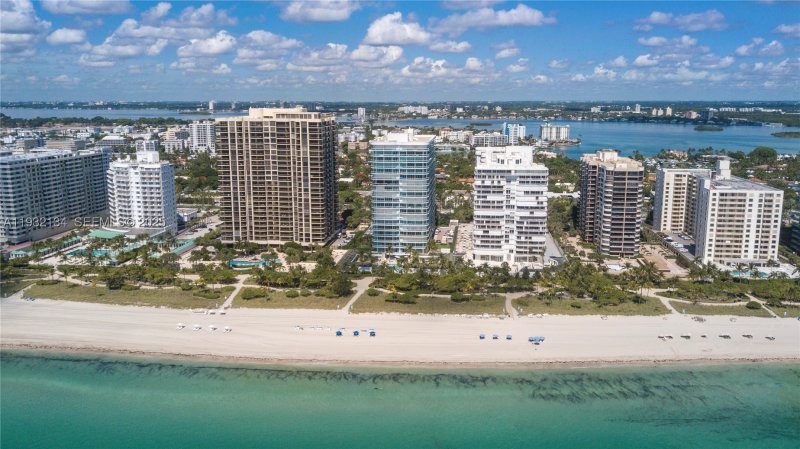 Condo for sale at Bal Harbour 101 Condo 410