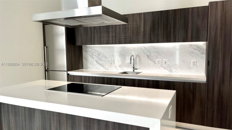 Condo for sale at Paramount Miami WorldCenter 412