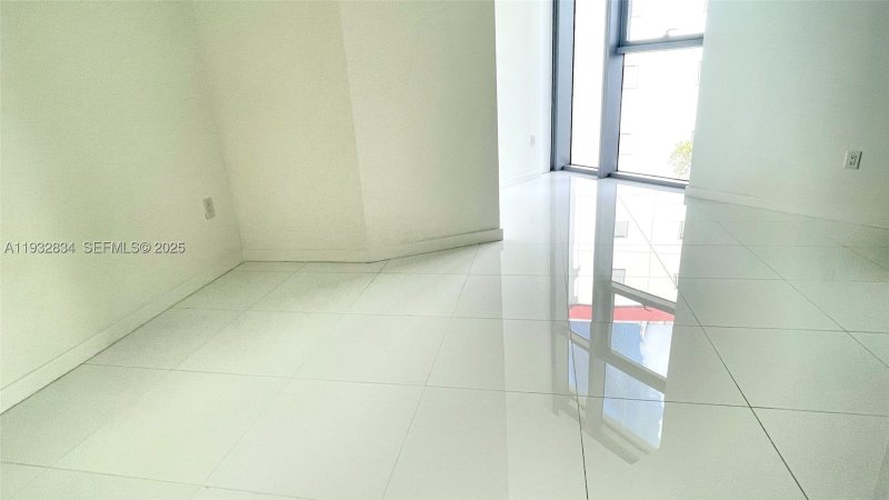 Condo for sale at Paramount Miami WorldCenter 412
