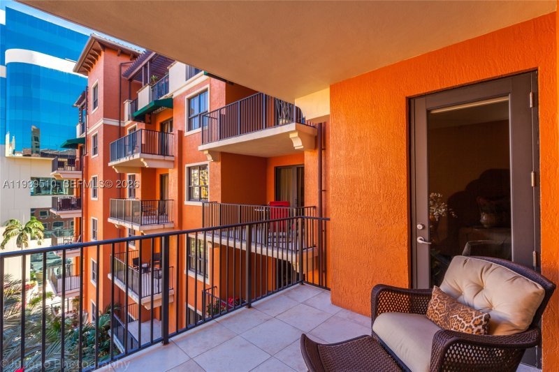 Condo for sale at 100 Andalusia 609