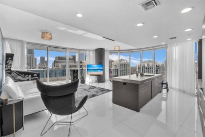 Comprar apartamento no Epic Miami 4202