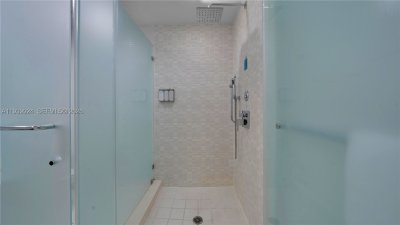 Comprar apartamento en The Blue Doral 1510