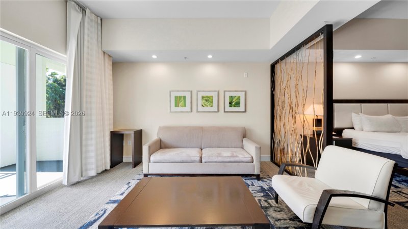 Condo for sale at The Blue Doral 1510