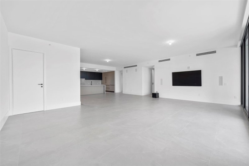 Comprar apartamento en 160 Marina Bay 302