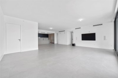 Comprar apartamento no 160 Marina Bay 302
