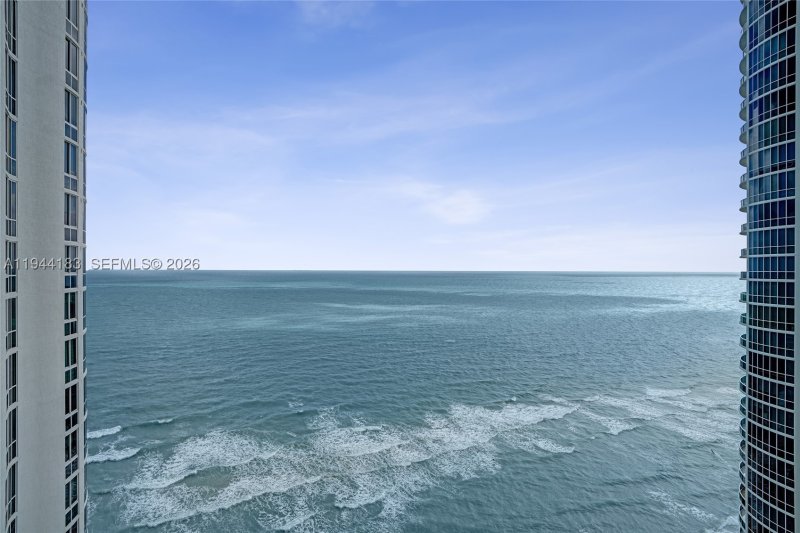 Alquiler de apartamento en Trump Tower Two 3006
