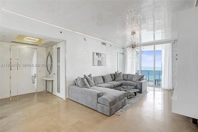 Alquiler de apartamento en Trump Tower Two 3006