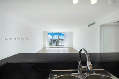 Comprar apartamento no Island Pointe 9N