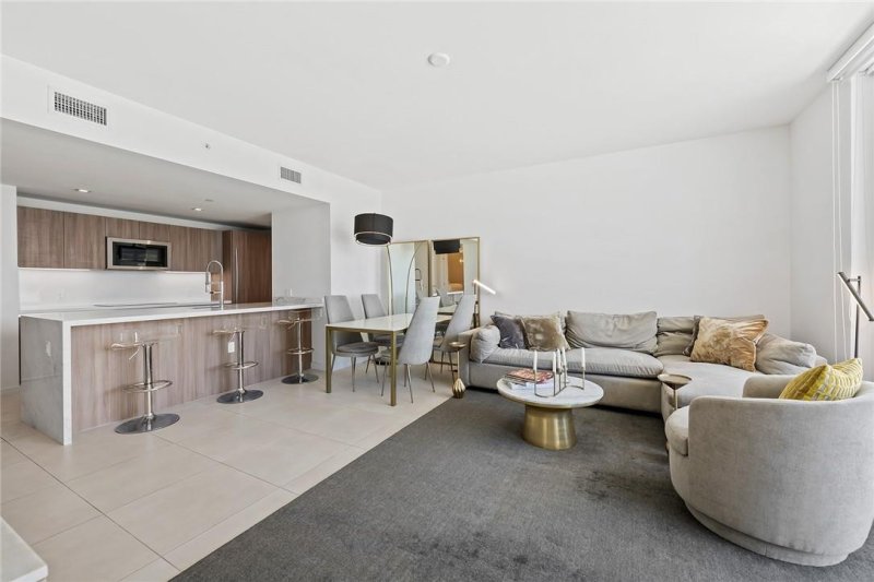 Apartment for rent at Tiffany House 411