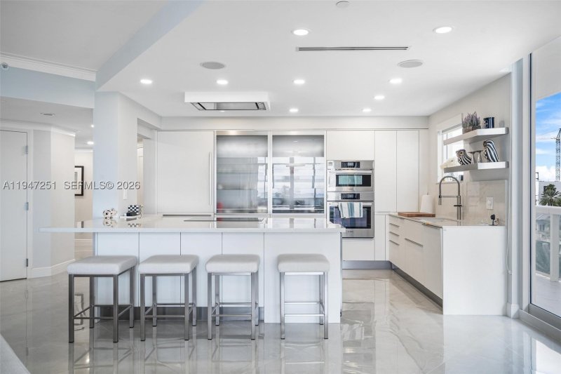 Condo for sale at Solimar S4-E
