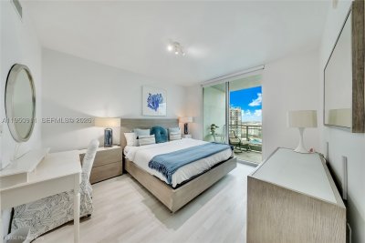 The Ivy Apt #3109