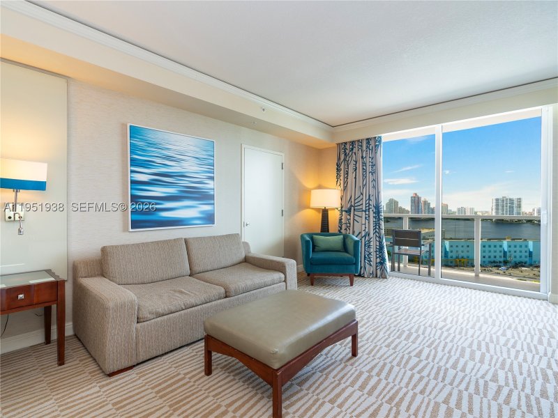 Condo for sale at Trump International Sonesta Beach Resort 1202