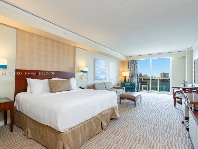 Condo for sale at Trump International Sonesta Beach Resort 1202