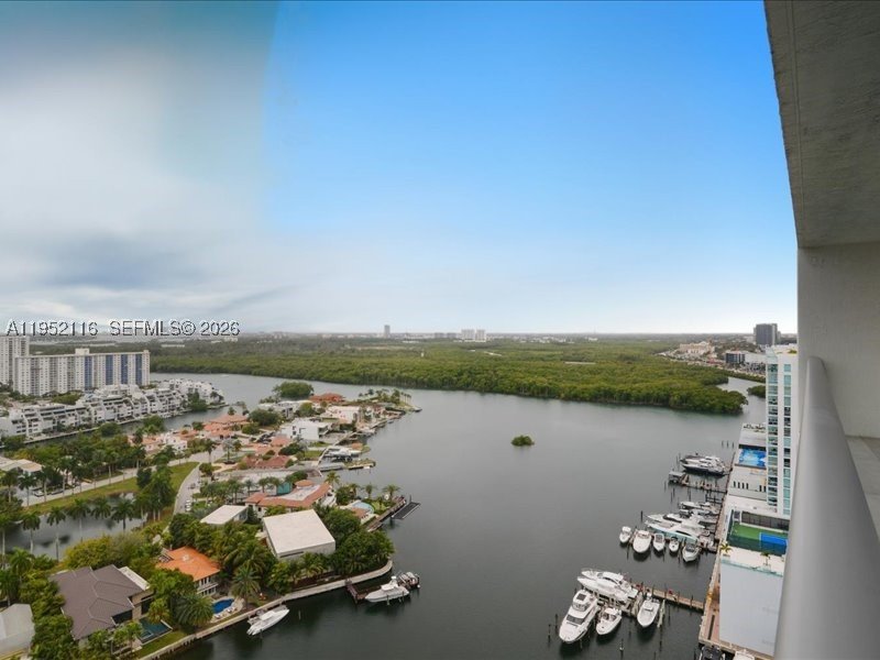 Apartment for rent at Parque Towers at St. Tropez 5-2404