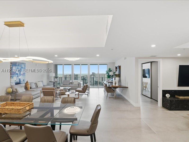 Apartment for rent at Parque Towers at St. Tropez 5-2404