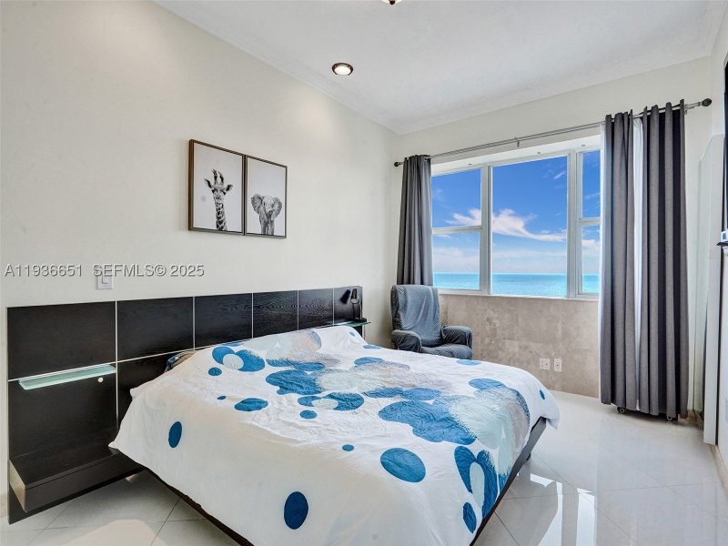Apartment for rent at Parker Dorado 1709