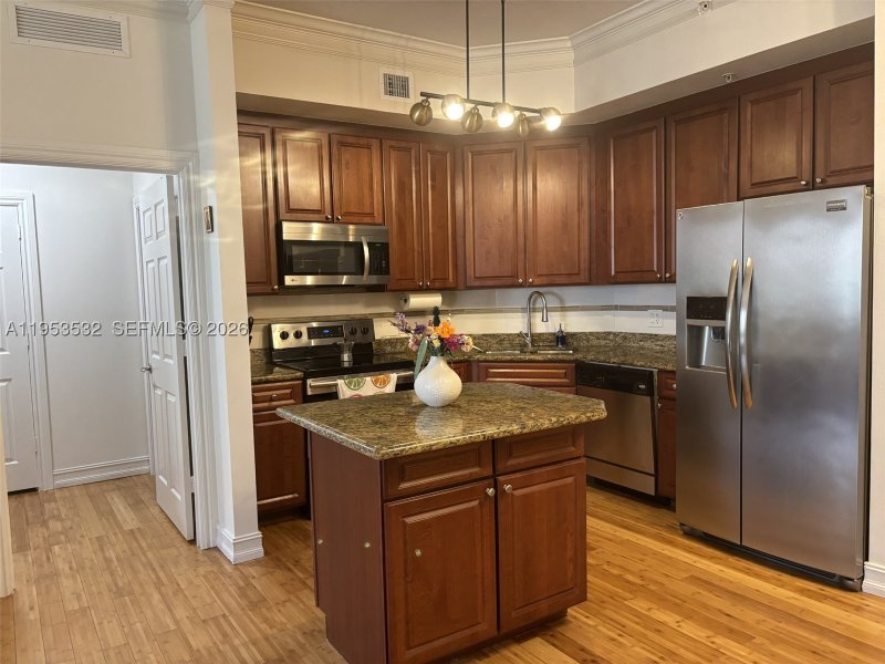 Property photo # 4