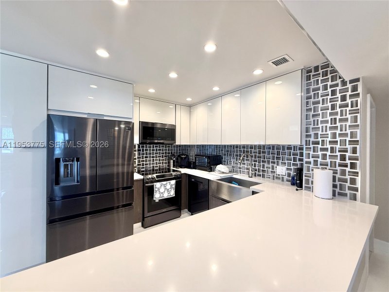 Apartment for rent at The Hemispheres 22P