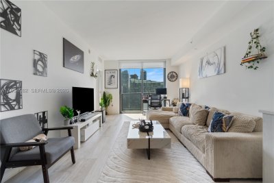 Comprar apartamento no Brickell Heights West 3005