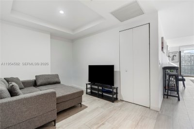 Comprar apartamento no Brickell Heights West 3005