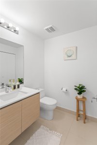 Comprar apartamento no Bay House 2301