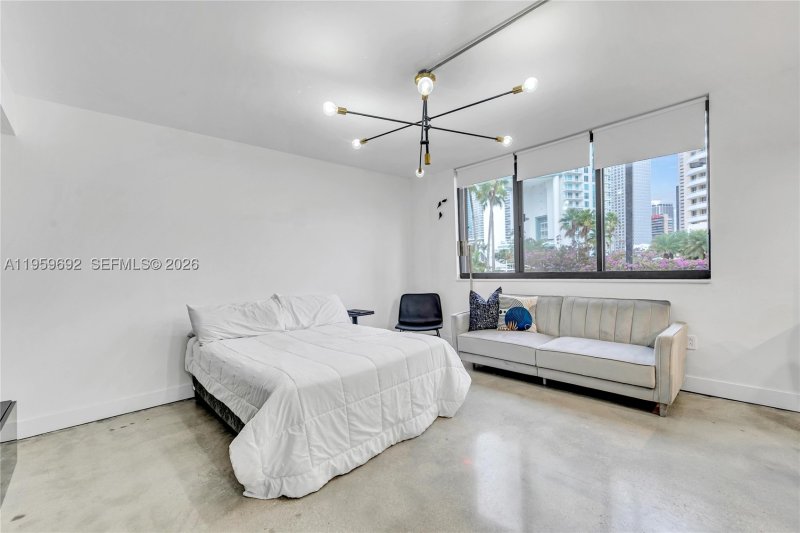 Condo for sale at Brickell Key Two 409