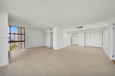 Comprar apartamento en Coronado I 1232
