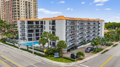 Tradewinds by the Sea Apt #509