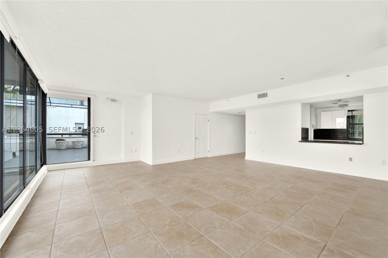 Comprar apartamento en Poinciana Island 1230
