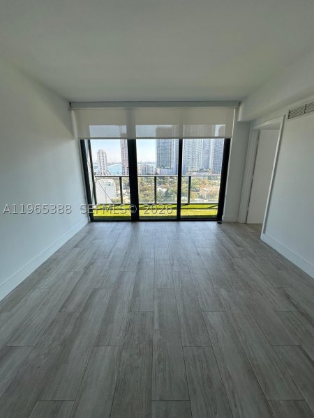 Condo for sale at Hyde Midtown 1505