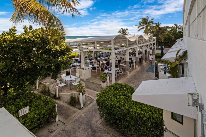 Condo for sale at Trump International Sonesta Beach Resort