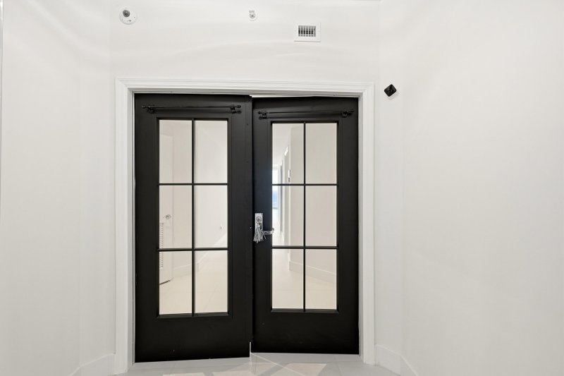 Condo for sale at Renaissance on the Ocean 1101