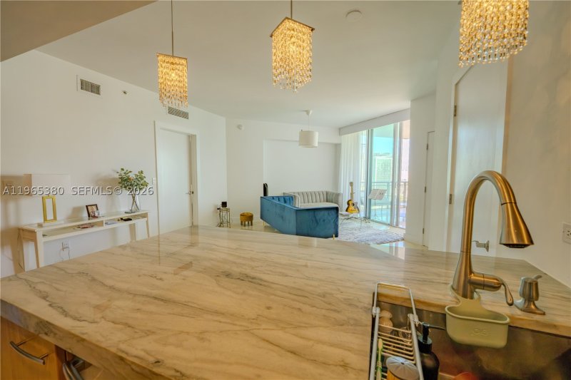 Comprar apartamento en Wind by Neo 3203