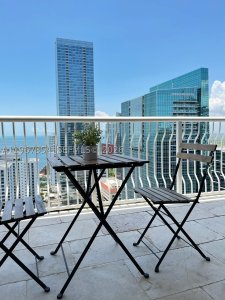 The Club At Brickell Bay Apt #4217