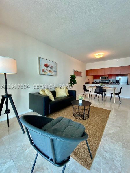 Comprar apartamento no The Club At Brickell Bay 4217